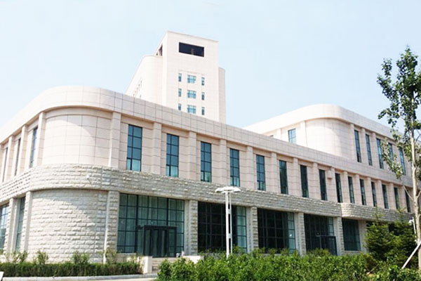 岩棉保温材料在建筑项目现场安装